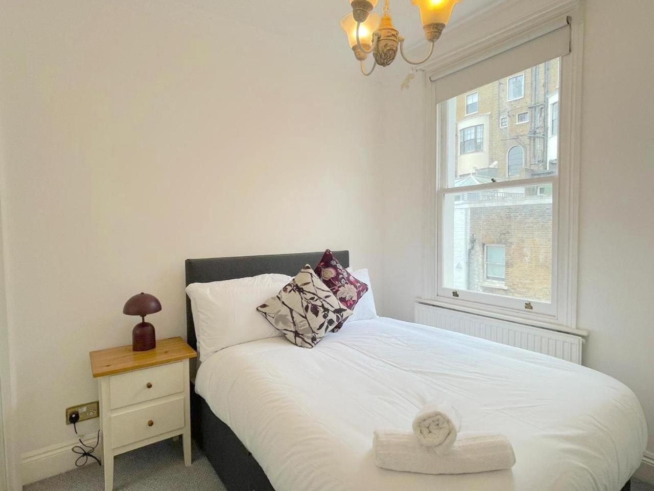 Luxury Apartment In Paddington London Exterior photo
